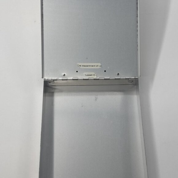 Saunders Metal Aluminum Clipboard Storage Form Holder Flip Top Clip 9x14 Divider - Picture 2 of 16